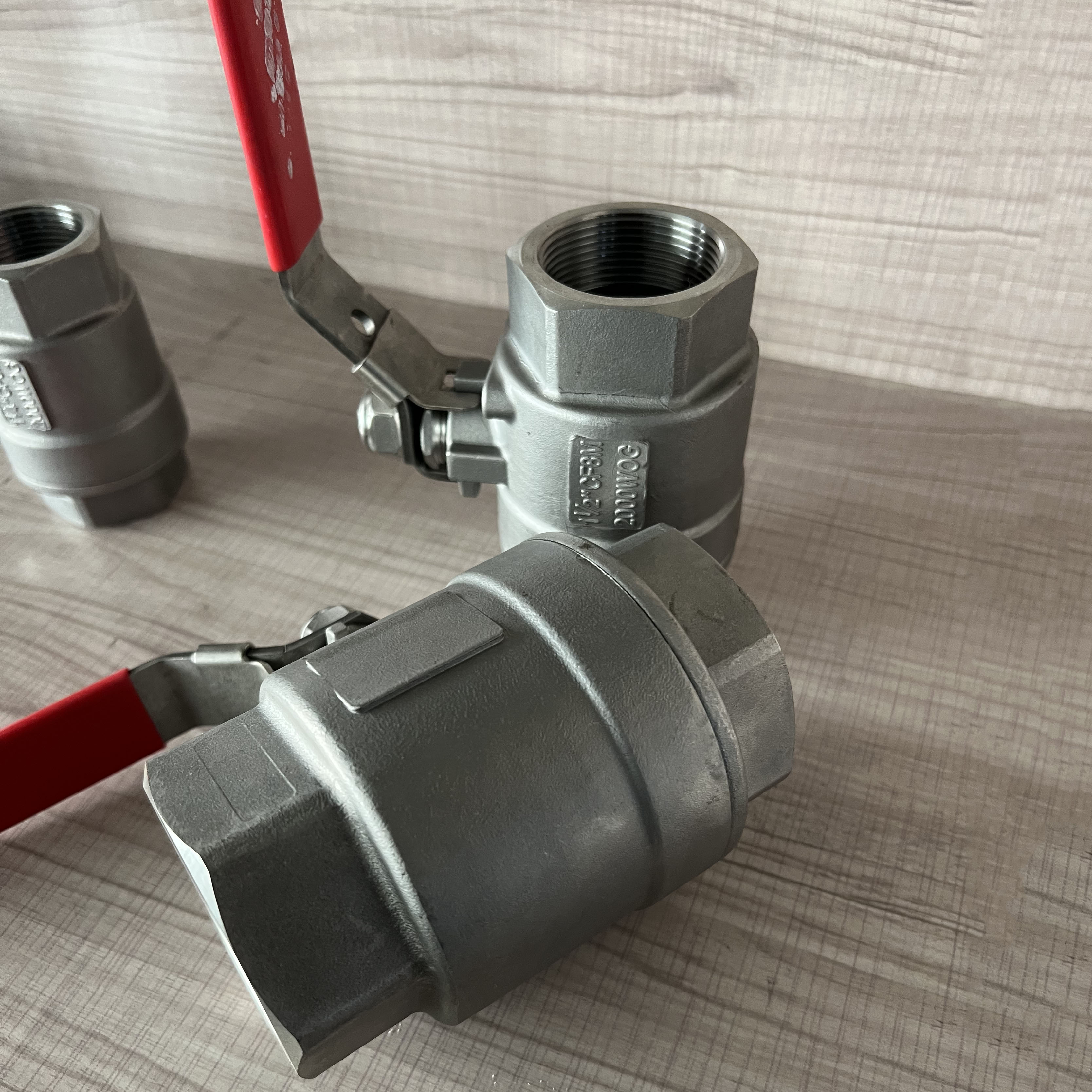 2 pc ball valve (8)