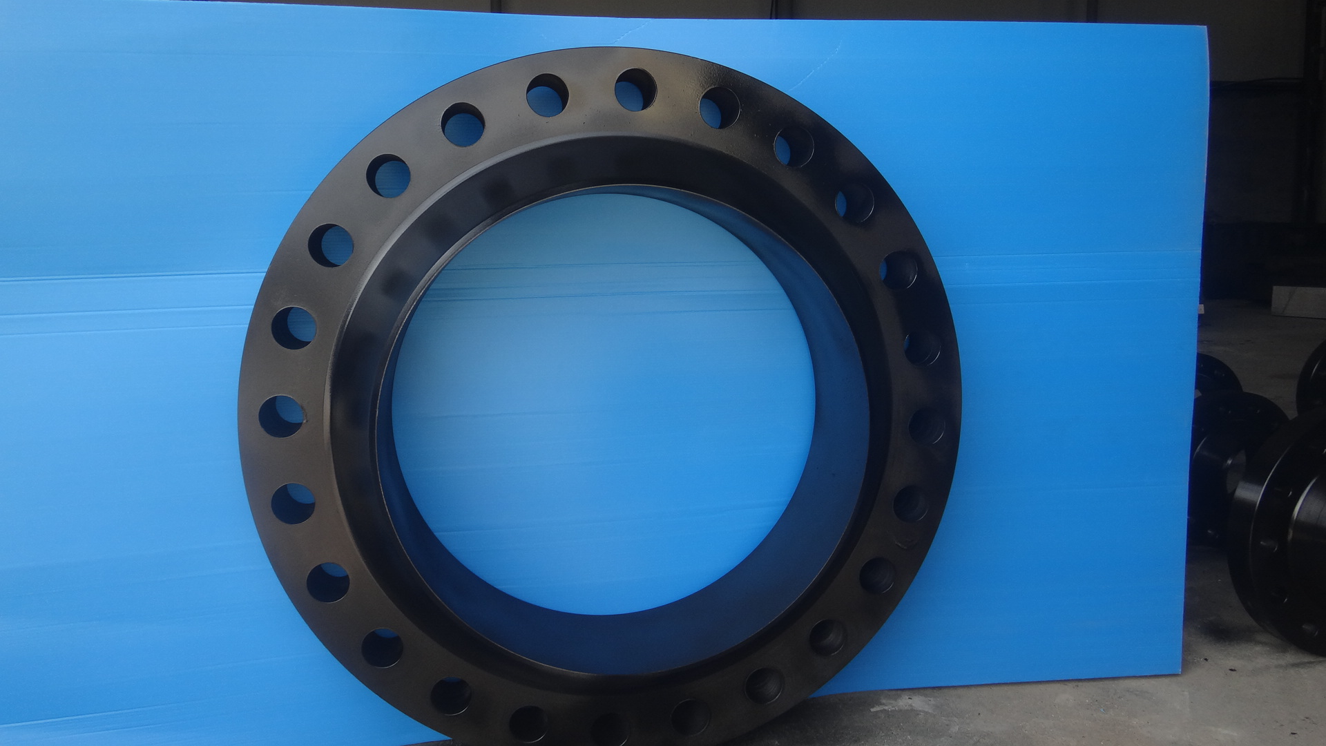 The Selection Of Stainless Steel Flange Materials