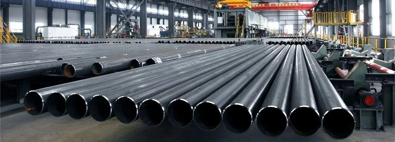 alloy pipe in factory