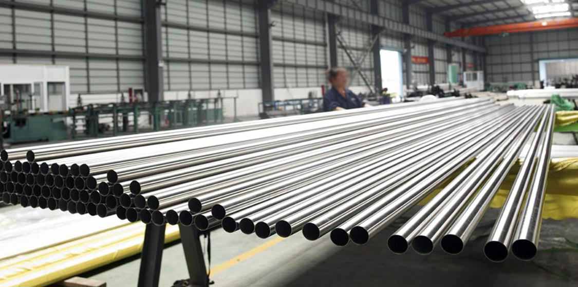 stainless-steel-pipe in factory